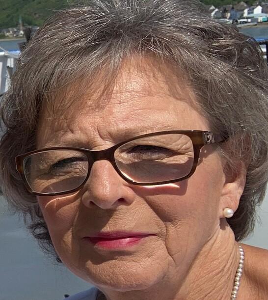 Angelika Hast